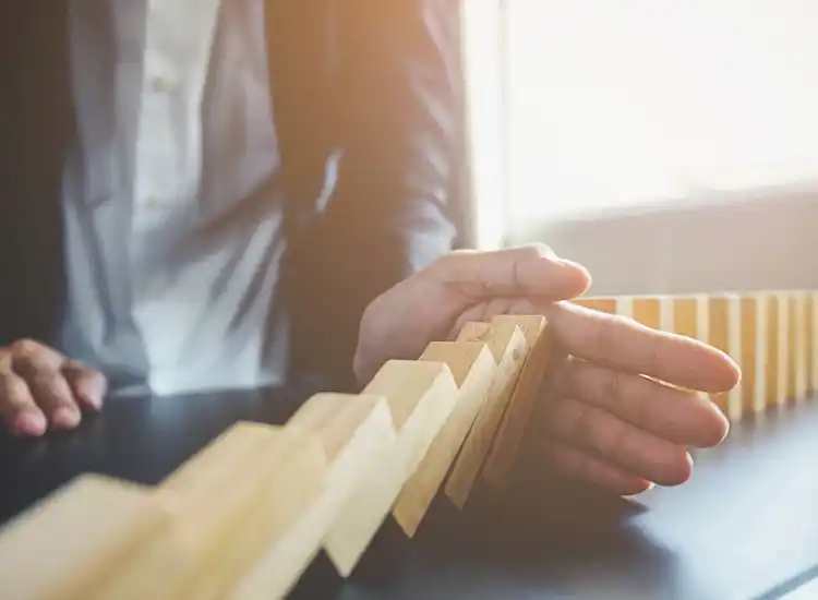 Danışmanlık Hizmetleri ile Kurumsal Risk Yönetimi